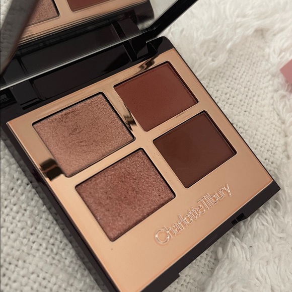 Charlotte Tilbury, PILLOWTALK DREAMS palette - Picture 3 of 5